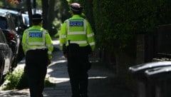 Bei einem Hausbrand in London sind in der Nacht auf Samstag vier Personen ums Leben gekommen. ...