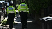 Bei einem Hausbrand in London sind in der Nacht auf Samstag vier Personen ums Leben gekommen. Ein Verdächtiger befindet sich in U-Haft (Symbolbild). (Bild: AFP/JUSTIN TALLIS)