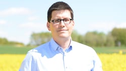 Den drastischen Rückgang heimischer Raps-Felder sieht Landwirtschaftskammer-Vizepräsident Lorenz Mayr als ernste Bedrohung. (Bild: LK Niederösterreich)