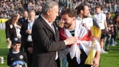 Otar Kiteishvili (rechts) hat noch einige Pläne für die Meisterfeier! 