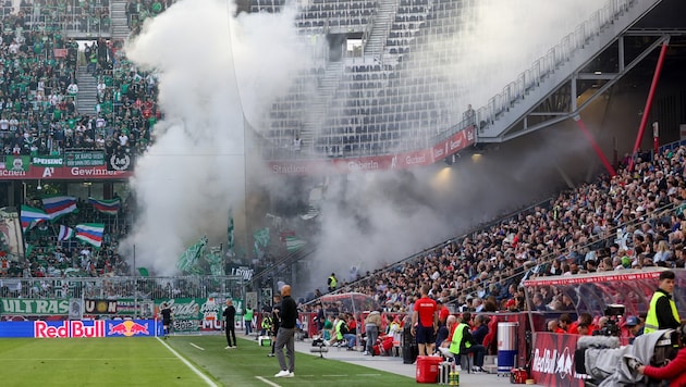 Rapid-Fans sorgten in Salzburg wieder einmal für Wirbel.