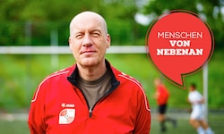 Thomas Zechtmeister (52) trainiert die Burschen zwischen 13 und 17 Jahren. Sein Verein 1980 Wien ...