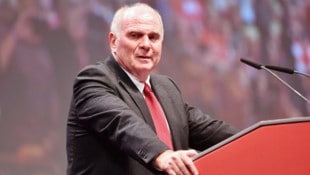 Bayerns Ehrenpräsident Uli Hoeneß (Bild: GEPA)