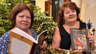Die Autorinnen Andrea Glatzer (li.) und Ingrid Schramm stellen am Dienstag ihr Buch über Johann ...