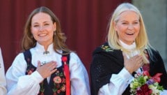 Letzte gemeinsame Momente? Kronprinzessin Mette-Marit und Prinzessin Ingrid Alexandra genießen ...