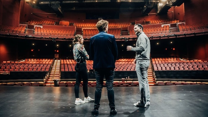Kurz vor der Premiere wurde noch an der Show getüftelt.