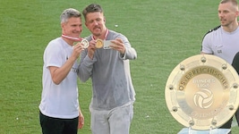Auf Sportchef Michael Parensen – hier mit Benjamin Schunk (Technischer Direktor) – wartet viel Arbeit. (Bild: GEPA)