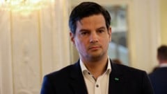 FPÖ-Soziallandesrat Hannes Amesbauer kündigt eine Sozialhilfe-Reform an.