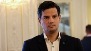 FPÖ-Soziallandesrat Hannes Amesbauer kündigt eine Sozialhilfe-Reform an. (Bild: Jauschowetz Christian)