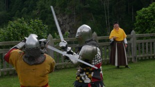 Um den Landesmeistertitel kämpfen Schwertkämpfer am Samstag, 31. Mai, in Friesach, wo auch die ...