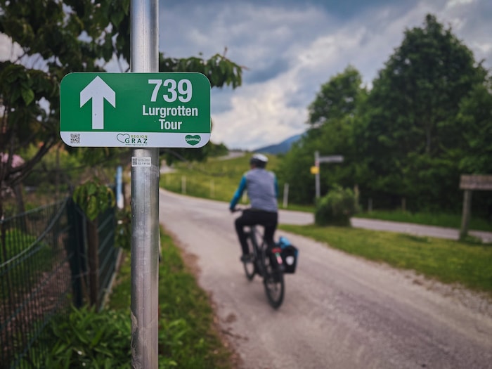 Die Lurgrotten Tour ist perfekt beschildert. 