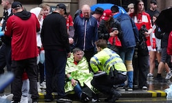 Nach der Tragödie am Montagabend steht Liverpool immer noch unter Schock.