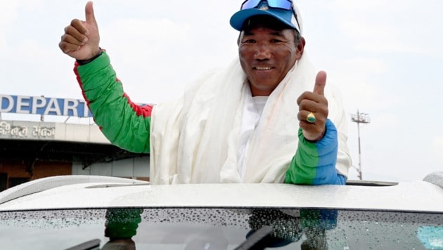 Kami Rita Sherpa war so oft auf dem Gipfel des Mount Everests wie kein anderer Kletterer jemals zuvor.  (Bild: APA/AFP )