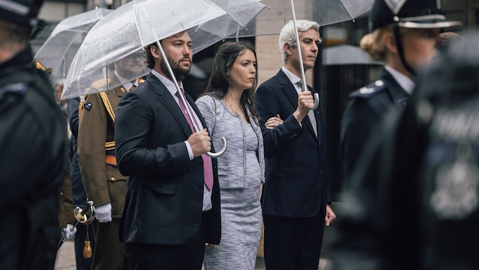 Prinzessin Alexandra zeigte sich kurz nach der freudigen Nachricht ihrer zweiten Schwangerschaft bereits mit Babybauch.