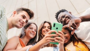 Ein Leben ohne Handy – geht das? In den kommenden Wochen können sich Schüler aus ganz Österreich ...