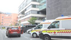 Archivbild: Alle sieben Minuten muss in Tirol eine Person ins Spital.