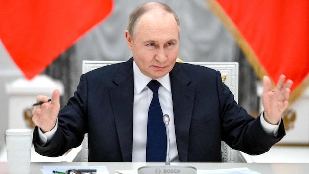 Russlands Präsident Wladimir Putin muss sich auf ein weiteres Sanktionspaket der EU gefasst machen. 