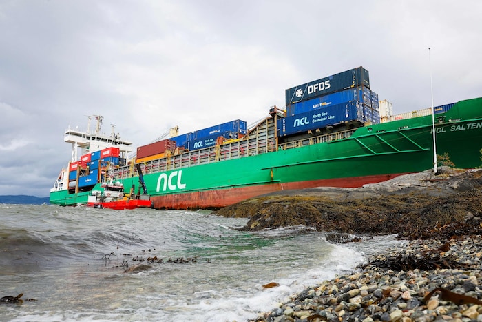 Die „NCL Salten“ strandete, weil der Steuermann einschlief.