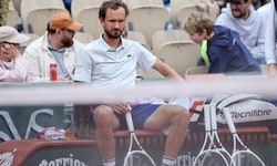 Daniil Medwedew muss bereits seine Koffer packen.