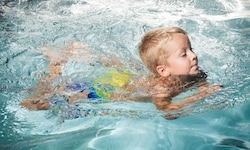 Kostenlose Kurse für den sichereren Wasserspaß werden in NÖ geboten.