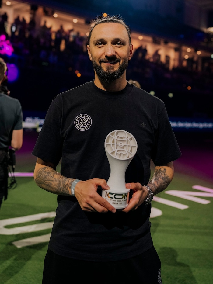 Erst Ende Mai sichert sich Darko Bodul in der „Icon League“ die Trophäe zum Spieler der Saison