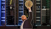 Rund 2,5 Milliarden Dollar sollen in die Kryptowährung investiert werden.  (Bild: AFP/IAN MAULE)