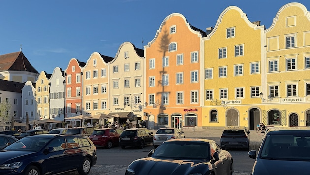 Am Schärdinger Stadtplatz gab ein 19-Jähriger zwei Schüsse ab