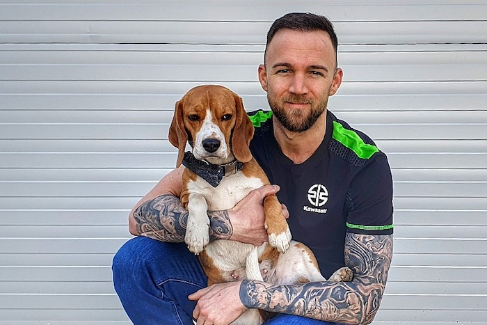 Julian Trummer mit Beagle Kimi