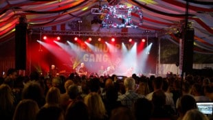 Die Kultband Spider Murphy Gang spielte zum Jubiläum in Oberndorf auf.