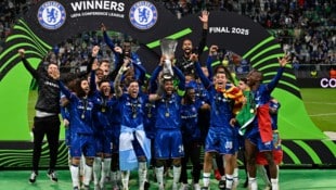 „Blues“-Jubel – Chelsea ist der Gewinner der Conference League! (Bild: AP/Copyright 2025 The Associated Press. All rights reserved)