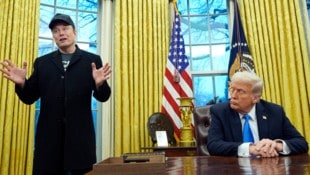 Das Ende einer Freundschaft? Knapp 130 Tage war Elon Musk als nicht gewählter Regierungsvertreter an Trumps Seite.  (Bild: AP/Alex Brandon)