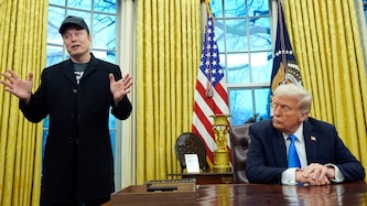 Das Ende einer Freundschaft? Knapp 130 Tage war Elon Musk als nicht gewählter Regierungsvertreter an Trumps Seite.  (Bild: AP/Alex Brandon)