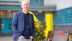 Sigi Atteneder leitet die Studienrichtung Architektur an der Linzer Kunstuni. (Bild: Horst Einöder/Flashpictures)