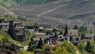 Der Ort Ferden im Lötschental (Bild: AFP/FABRICE COFFRINI)