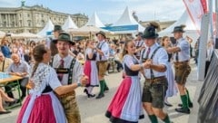 Musik, Kultur und Kulinarik: Die Oberösterreich- Sommerfrische am Heldenplatz. steht auch heuer ...