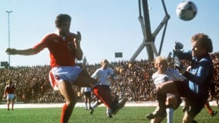 Hans Krankl „vernaschte“ Sepp Maier bei Österreichs 3:2 1978 in Cordoba mit zwei Toren – was Folgen für die Wiener Küche hatte. (Bild: Schnoerrer)