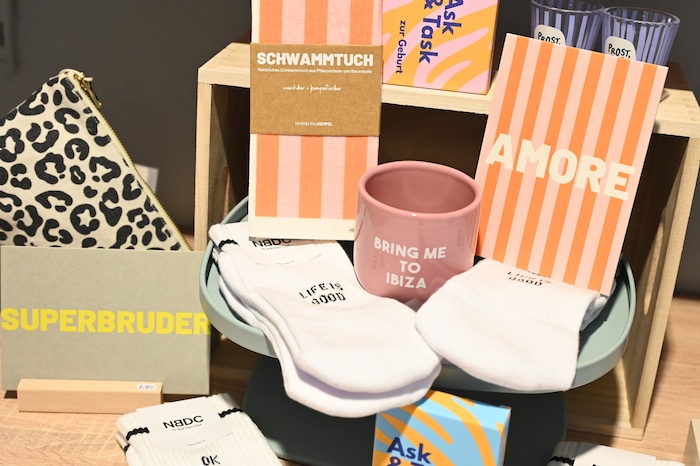 Mode, Accessoires und Schmuck, Deko, Handgemachtes aus der Region, Kleinigkeiten zum Verschenken ...