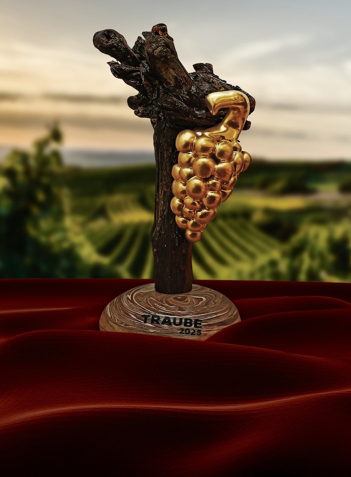 Der Weinbau lebt auf. Die Rot-Goldene Traube öffnet Top-Winzern Tür und Tor. 