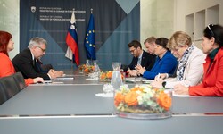 Heikle Gespräche zwischen Staatssekretär Marko Stucin (links) und ...