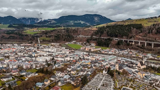 In der Gemeindevertretung von Bischofshofen tobt ein Machtkampf um den Freiheitlichen Fraktionsvorsitz.
