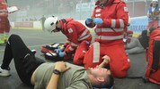 Auch im Chaos des eskalierten Hockeyspiels bewahrten die Einsatzkräfte die Ruhe.