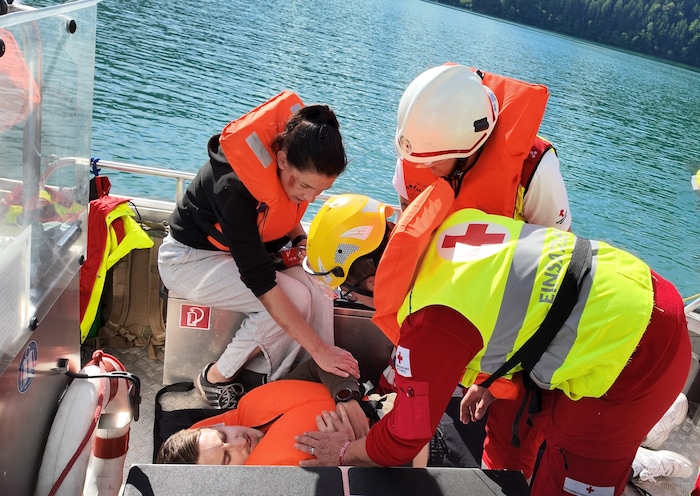 Auch ein Brand auf einem Ausflugsschiff war ein Szenario bei der großen Bundesübung des Roten Kreuzes mit hunderten Teilnehmern, welche heuer von Kärnten organisiert wurde.
