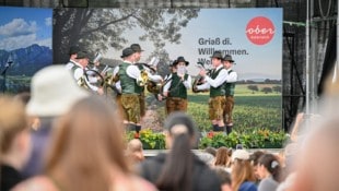 Musik liegt in der Luft – diese Devise gilt auch bei der OÖ Sommerfrische am 30. und 31. Mai am Wiener Heldenplatz. (Bild: Wenzel Markus)