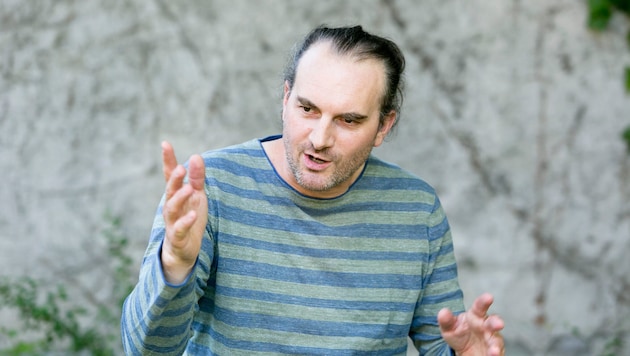 Robert Senoner ist mit Leidenschaft Pädagoge. Dabei ist der Job in den vergangenen Jahren deutlich schwieriger geworden.