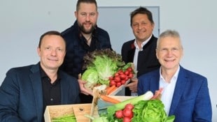 Die zwei Landwirte Romed Giner und Christof Appler, Stefan Müßigang und Wendelin Juen (v. links) ...