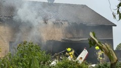 Unglücksursache vorerst unklar – Haus einsturzgefährdet