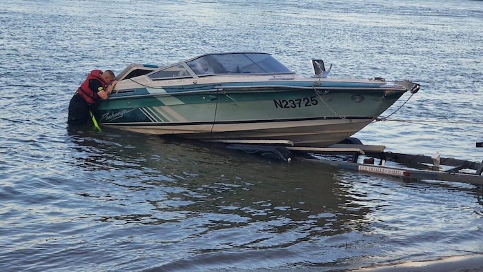 Eines der beiden Boote 