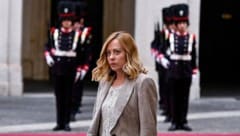 Premierministerin Girogia Meloni sorgt sich um ihre achtjährige Tochter und ruft zu einem ...