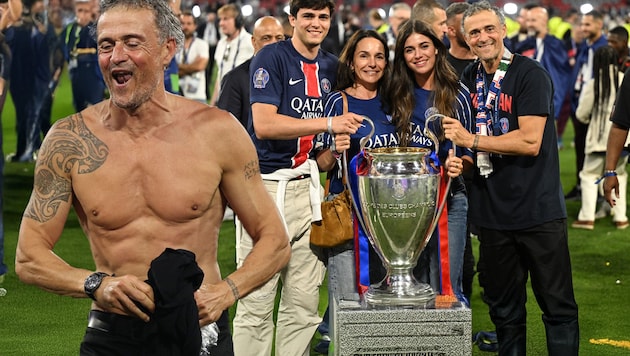 Luis Enrique präsentierte Sixpack und Familie – und war in Gedanken bei Xana.