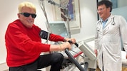Star-Entertainer Heino beim Kitzbüheler Arzt Bernhard Heindl.